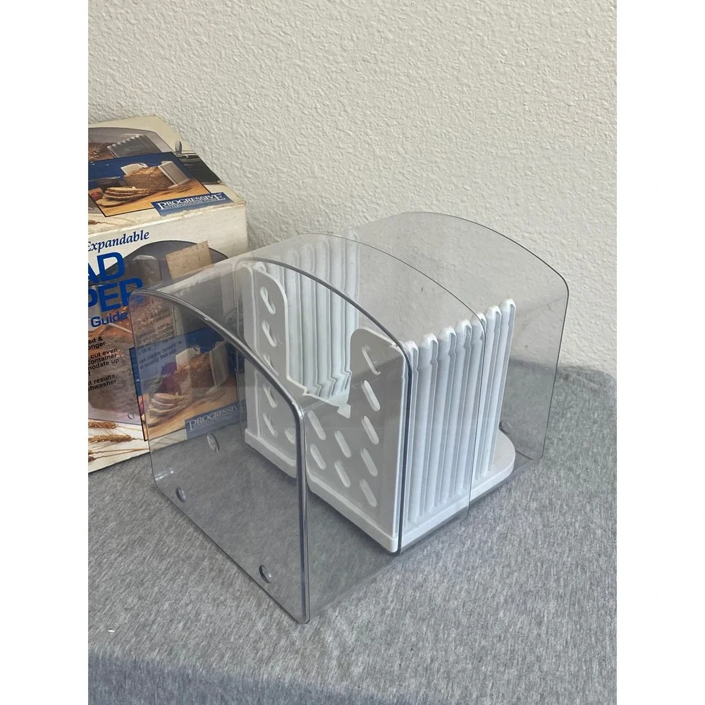 Progressive International Expandable Bread Keeper Slicing Guide GBK-9 Clear EX